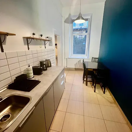 Apartament Urban Paradise For 6 *