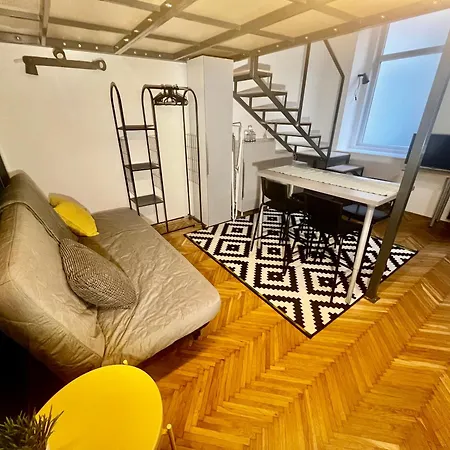 Urban Paradise For 6 Budapesta